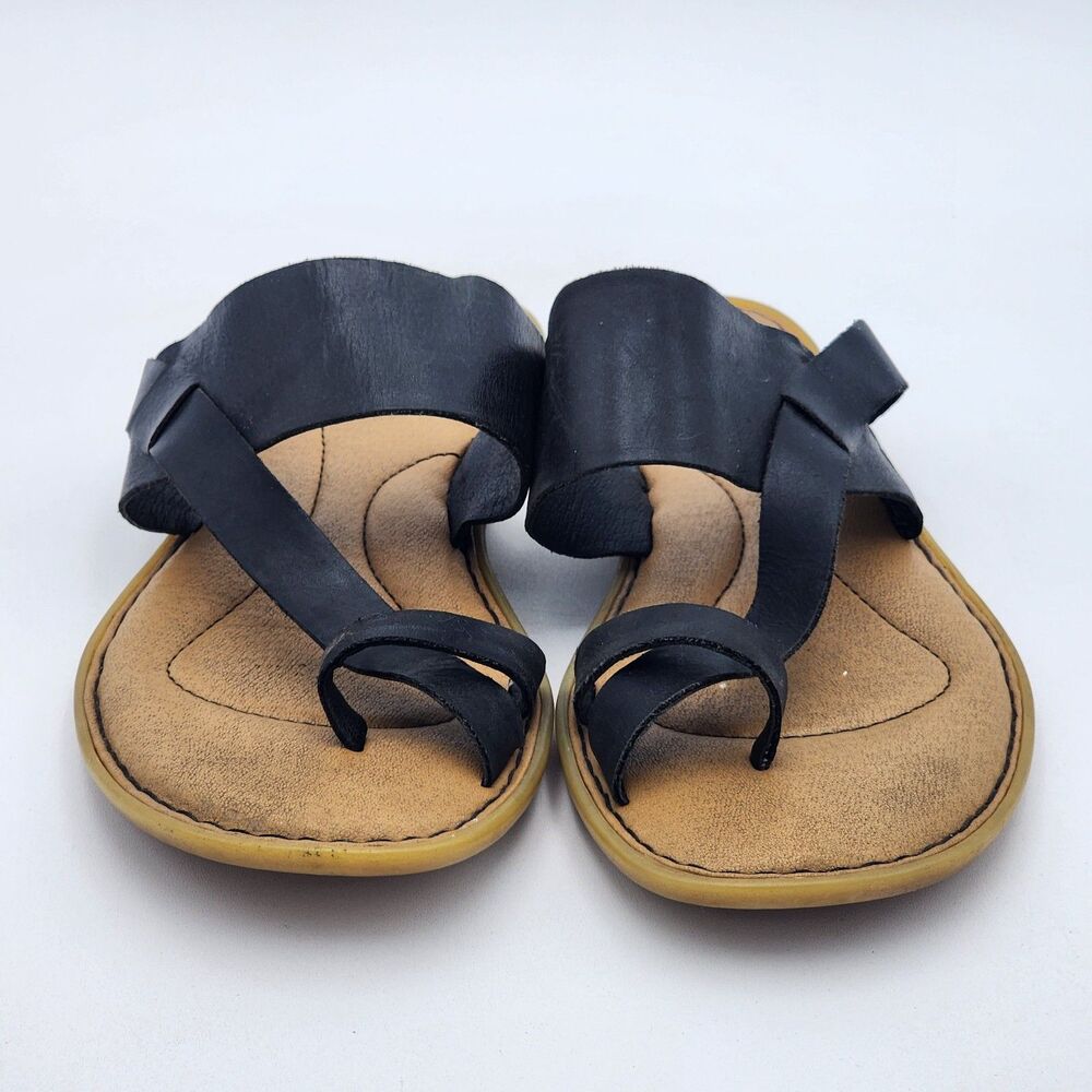 Born Veda Toe Cuff Leather Flat Slip On Comfort Sandals Black Tan Size 8 - Picture 2 of 8